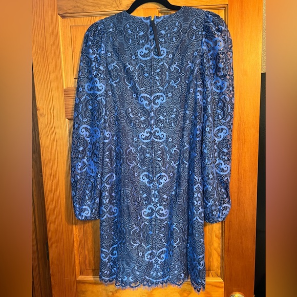 Lilly Pulitzer Georgi Lace Dress - Picture 2 of 3